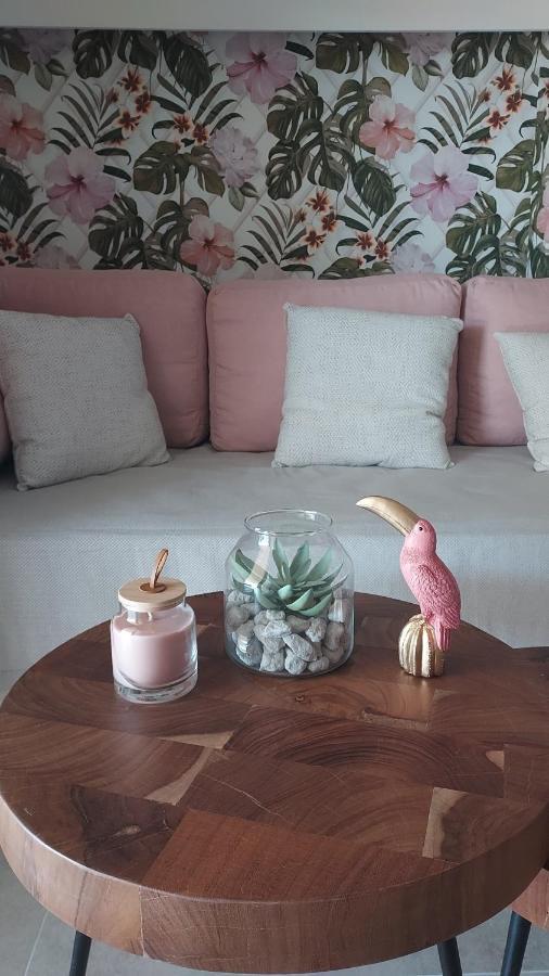 Loutraki Pinky Pearl Apartment Екстериор снимка